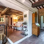 Casa Gialla A Apartment *