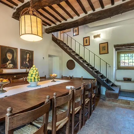 Casa Gialla A 아파트 *