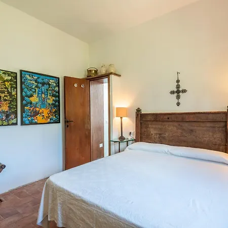 Casa Gialla A 아파트 무를로